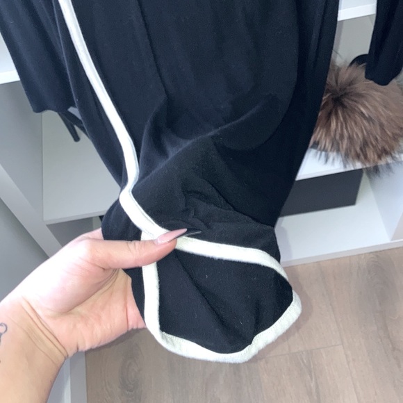 black long sleeve dress w/ white stripe detailing - Picture 2 of 2